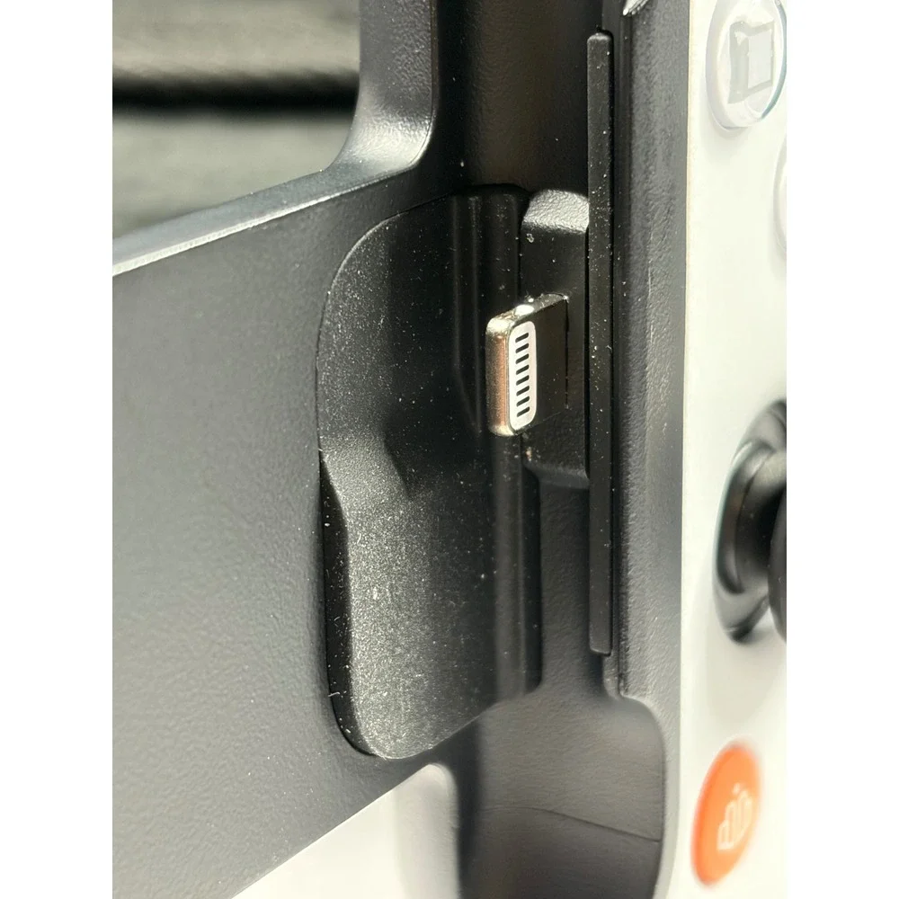 Backbone One PlayStation Edition iPhone Lightning Controller with YINKE Case